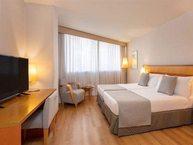 Hotel Castellon Center Affiliated By Melia Castellón de la Plana Exterior photo