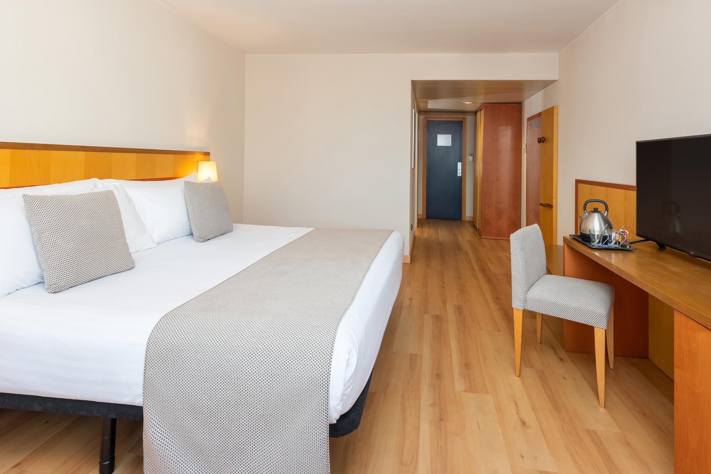 Hotel Castellon Center Affiliated By Melia Castellón de la Plana Exterior photo
