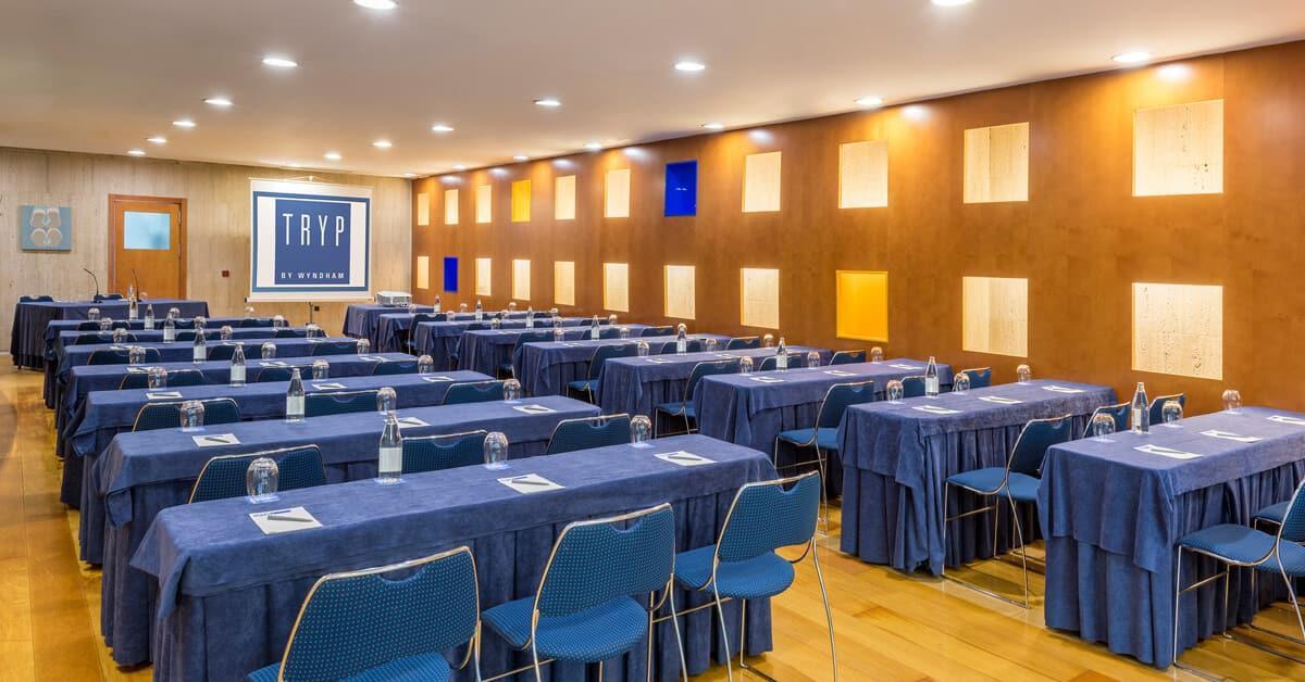 Hotel Castellon Center Affiliated By Melia Castellón de la Plana Exterior photo
